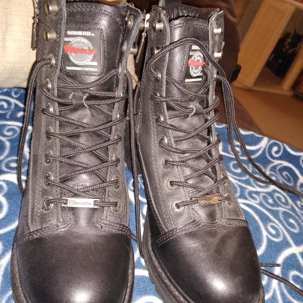 motorcycle riding boots